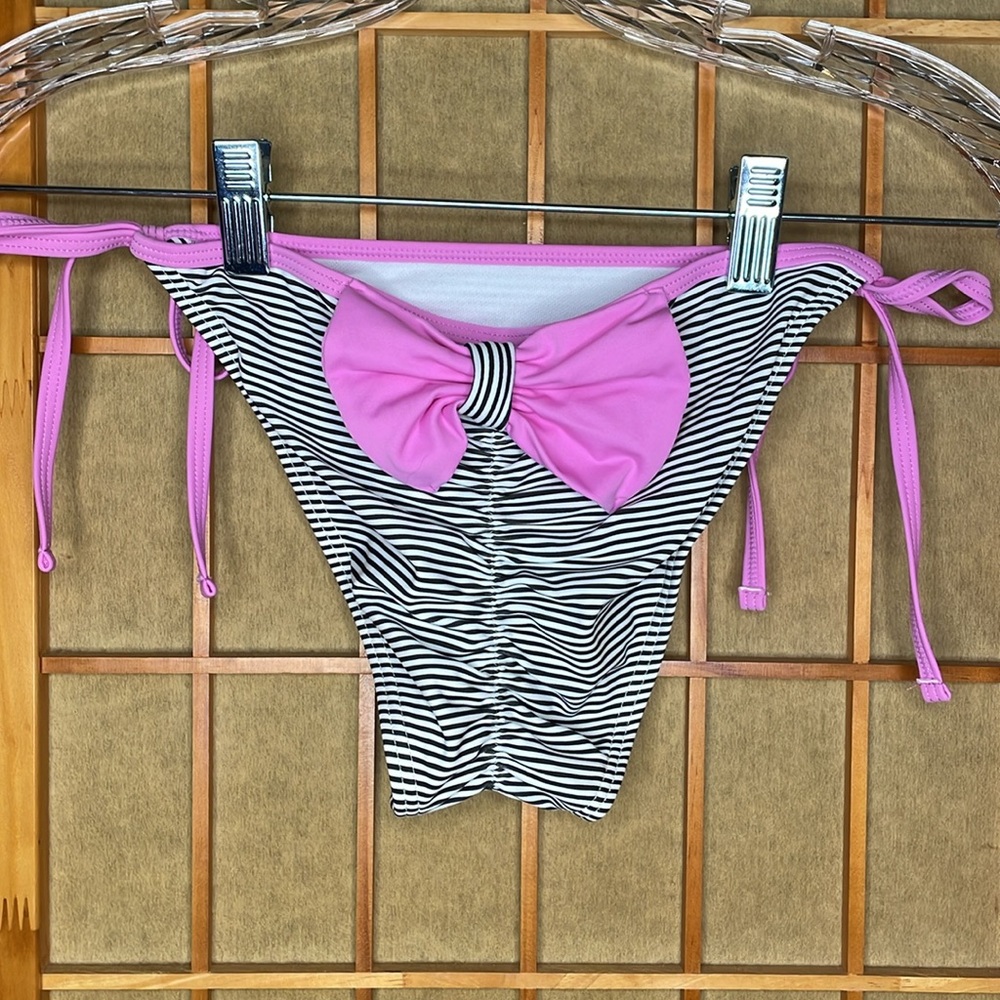Pursuit Bikini Swimsuit Strapless Top Two Piece Flirty Swimsuit Bikini - Picture 9 of 15